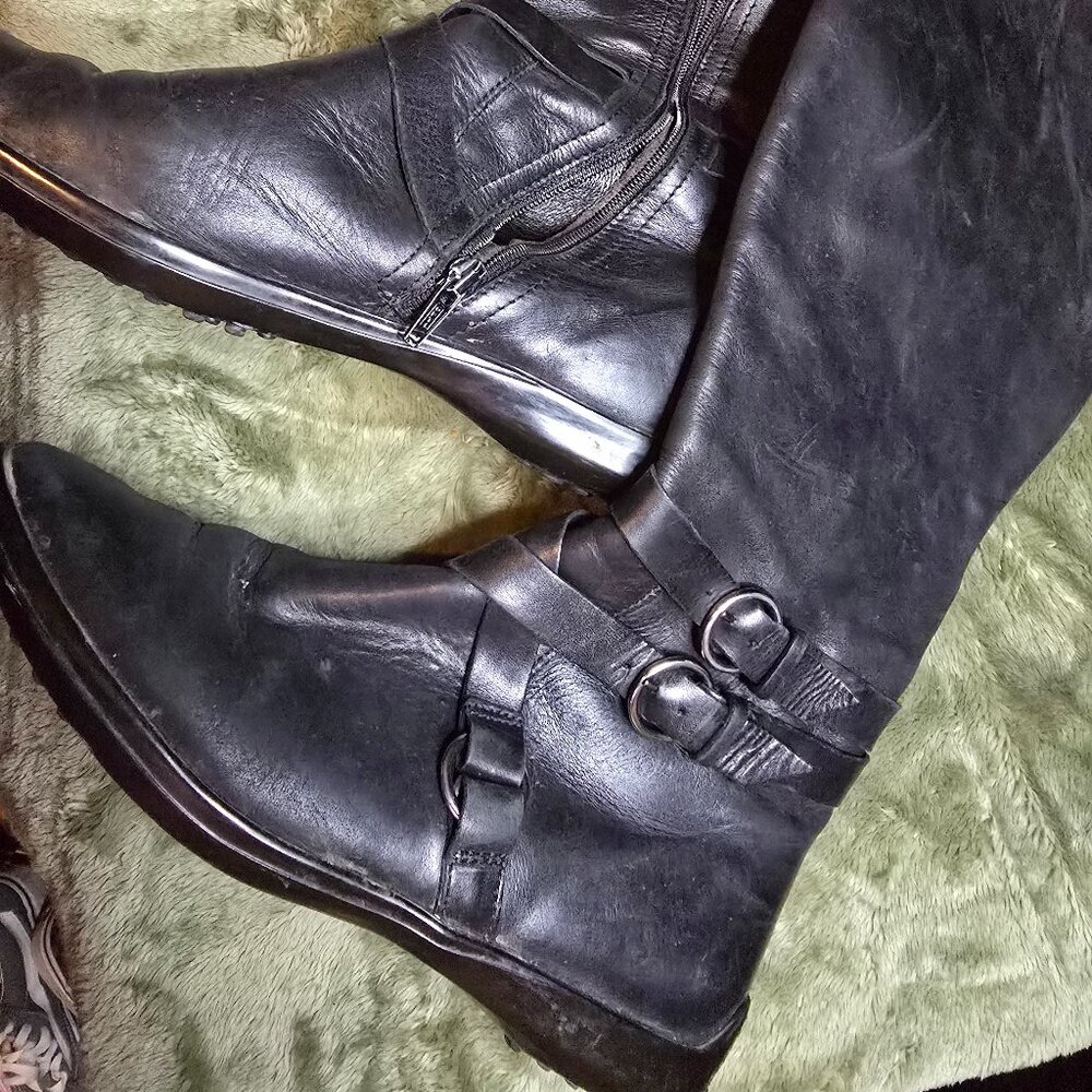 Womens boots